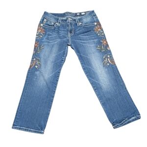 Miss Me Blue Signature Capri Jeans Floral Embroidery Size 29